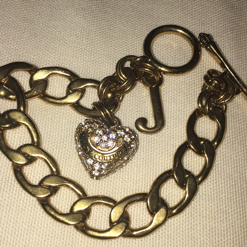 Juicy Couture Charm Braclet